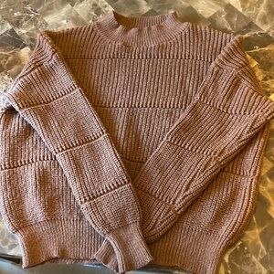 Women’s sweater. Size M.
